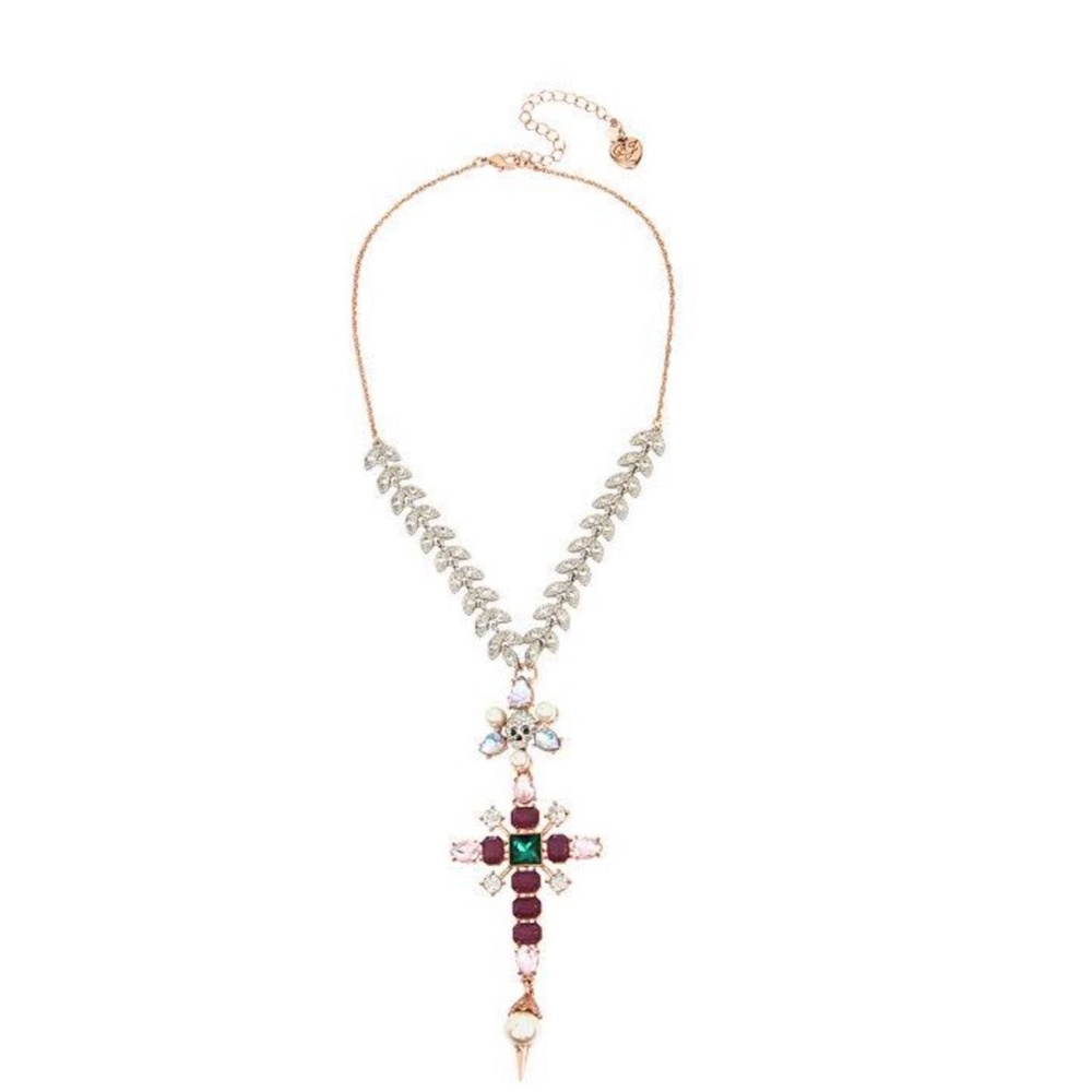 Duchess of Betseyville Cross Skull Necklace